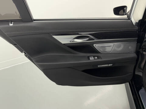 2016 BMW 7 Series 750i xDrive