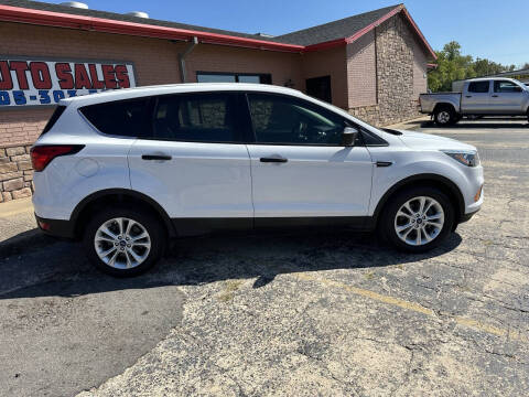 2019 Ford Escape S