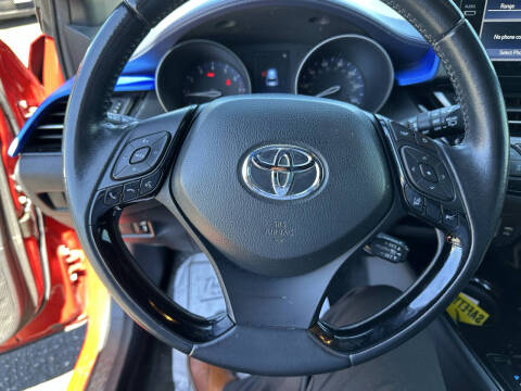 2021 Toyota C-HR XLE