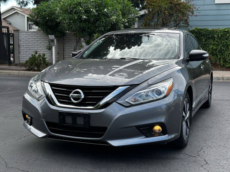 Zaza Carz Inc Car Dealer in San Leandro, CA