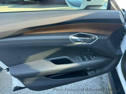 2023 Audi e-tron GT quattro Premium Plus