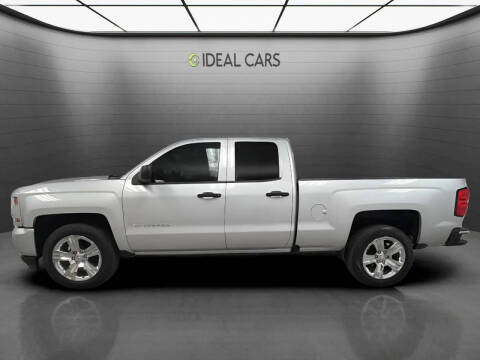 2017 Chevrolet Silverado 1500 Custom