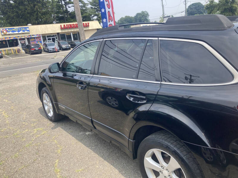 2013 Subaru Outback 2.5i Premium