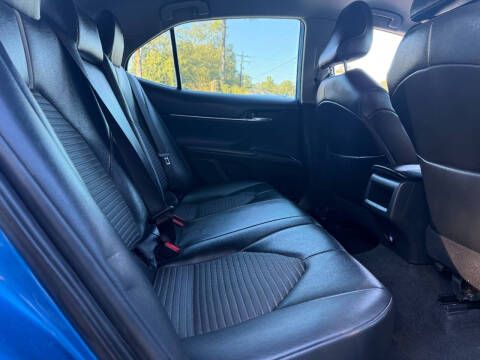 2019 Toyota Camry SE