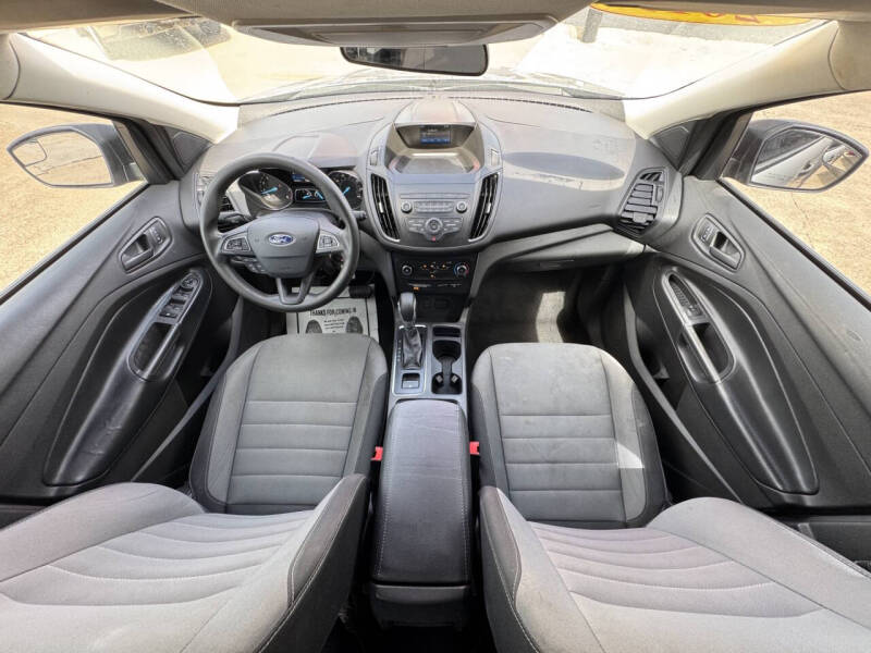 2019 Ford Escape S