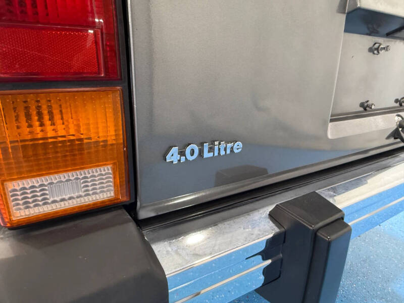 1990 Jeep Cherokee Laredo