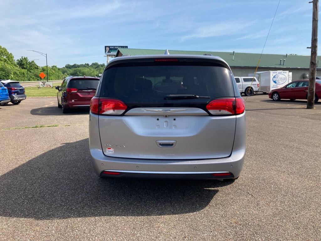 2017 Chrysler Pacifica for sale at Cambridge Used Cars in Cambridge, OH