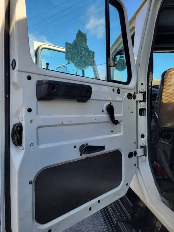 2000 International 4700