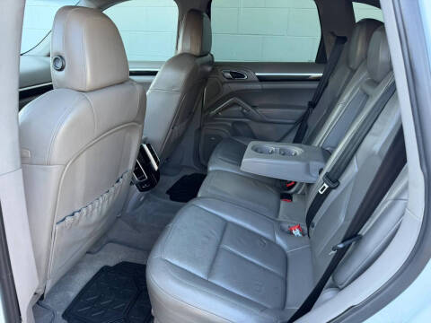 2012 Porsche Cayenne Tiptronic