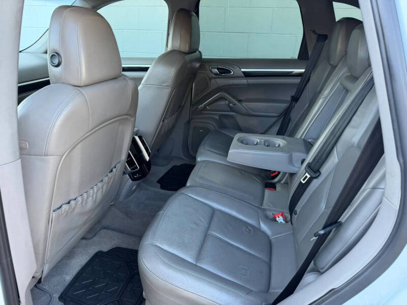 2012 Porsche Cayenne Tiptronic