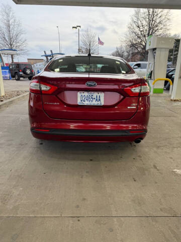 2015 Ford Fusion SE