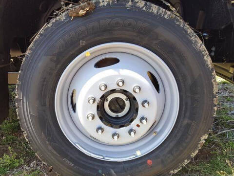 2024 Ford F-600 Super Duty