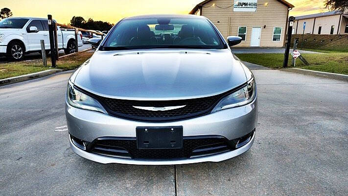 2016 Chrysler 200 S