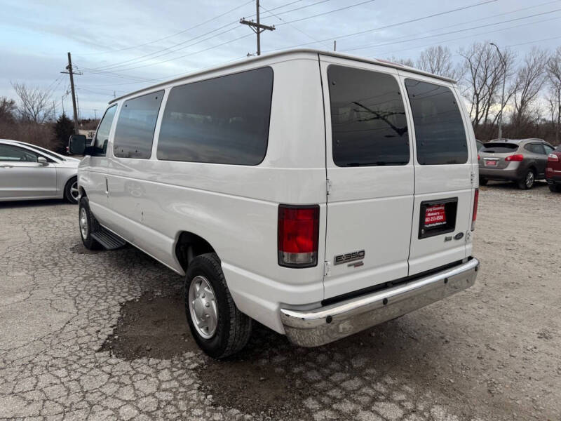 2013 Ford E-Series E-350 SD XLT