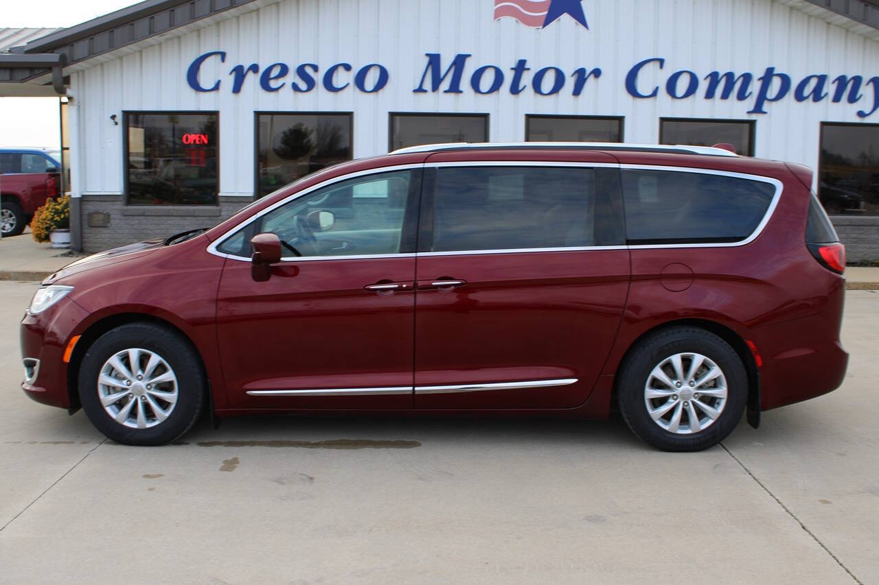 2018 Chrysler Pacifica for sale at Cresco Motor Company in Cresco, IA