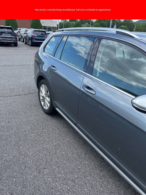 2017 Volkswagen Golf Alltrack