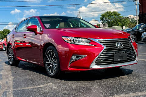 2018 Lexus ES 350 for sale at Knighton's Auto Services INC in Albany NY