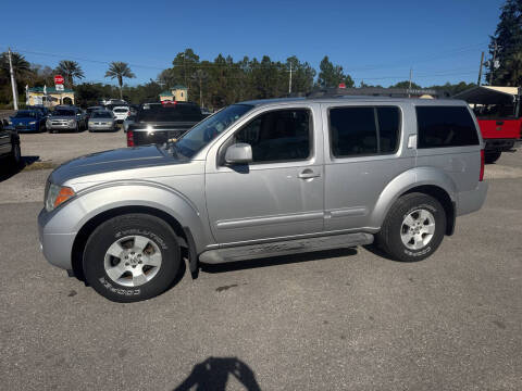 2006 Nissan Pathfinder LE