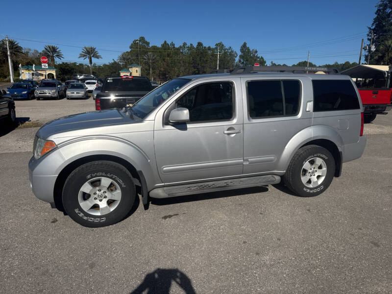 2006 Nissan Pathfinder LE