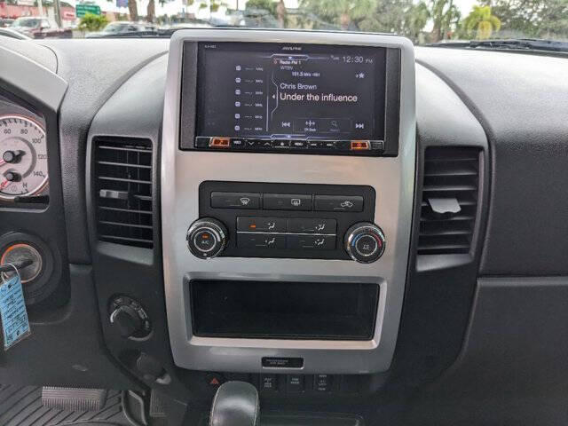 2014 Nissan Titan 15