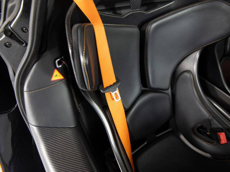 2021 McLaren 765LT
