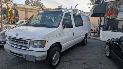 2000 Ford E-250