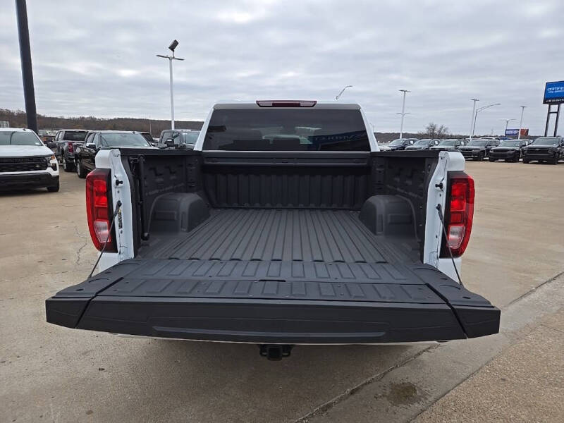 2025 GMC Sierra 1500