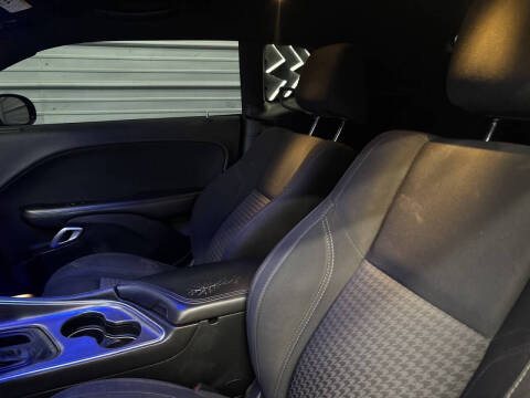 2018 Dodge Challenger SXT