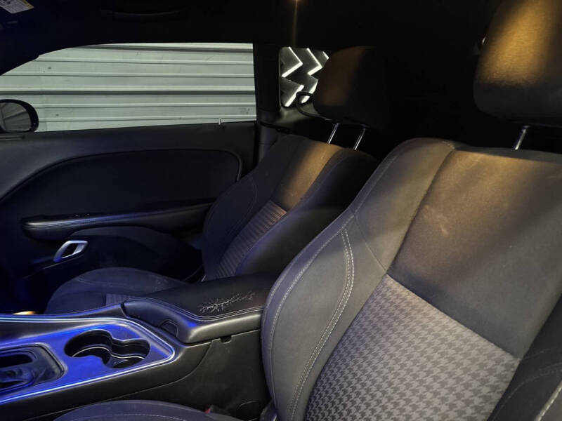 2018 Dodge Challenger SXT