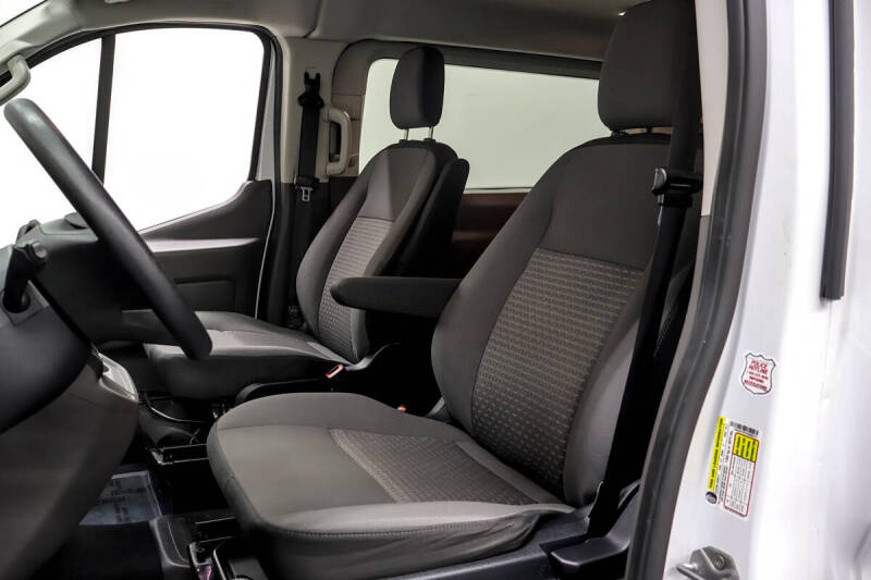 2023 Ford Transit 350 XLT