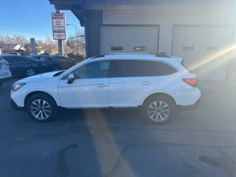 2018 Subaru Outback for sale at Auto Outlet in Billings MT