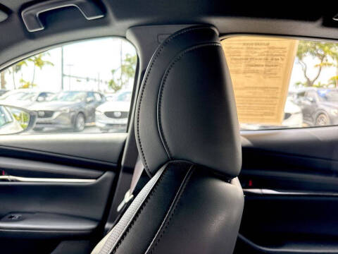 2024 Mazda Mazda3 Hatchback 2.5 S Premium