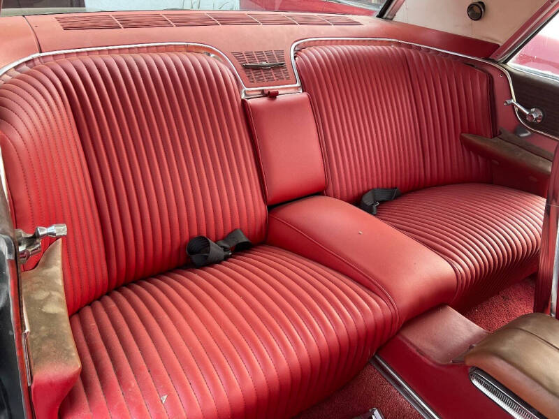 1965 Ford Thunderbird