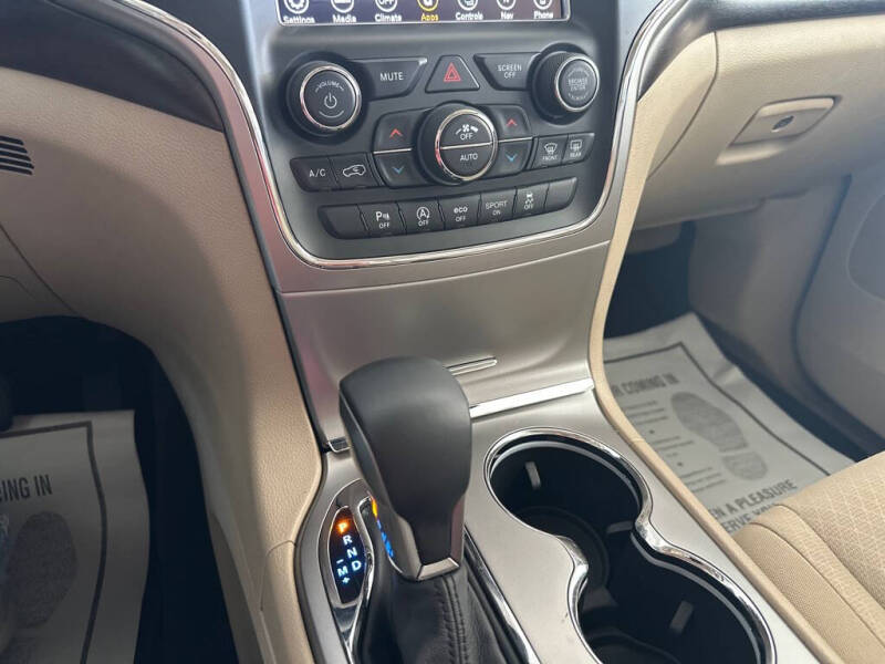 2018 Jeep Grand Cherokee Laredo