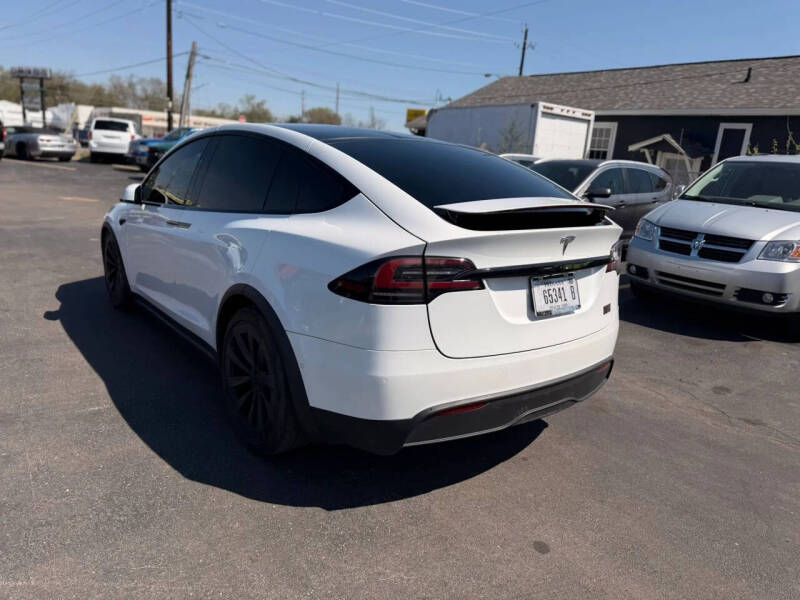 2022 Tesla Model X Plaid
