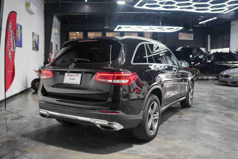 2017 Mercedes-Benz GLC GLC 300 4MATIC