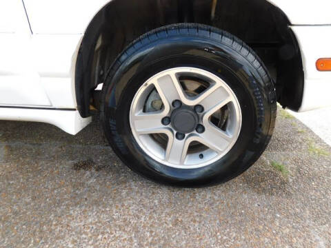 2003 Chevrolet Tracker LT