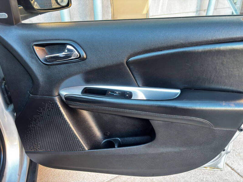 2012 Dodge Journey SXT