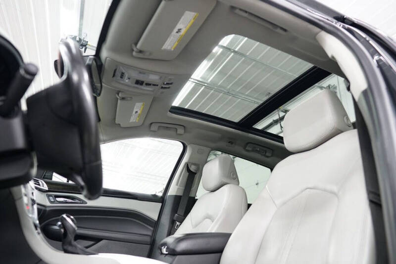 2014 Cadillac SRX Performance Collection