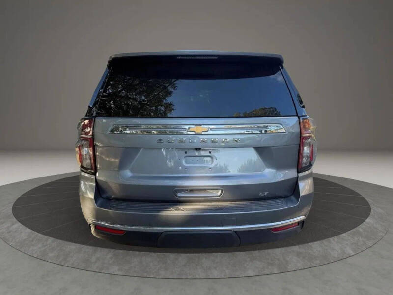 2021 Chevrolet Suburban LT