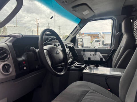 2011 Ford E350 Bucket Van