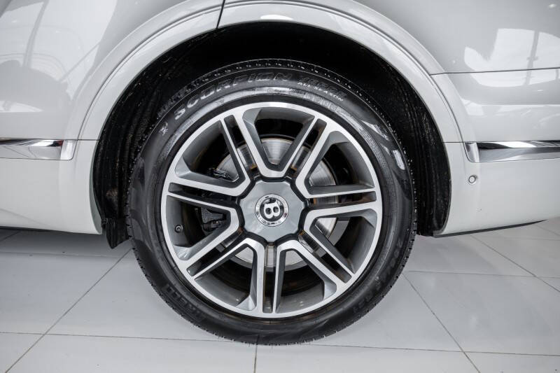 2018 Bentley Bentayga W12 Signature Edition