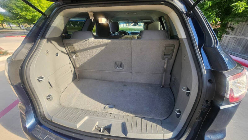 2017 Chevrolet Traverse LS