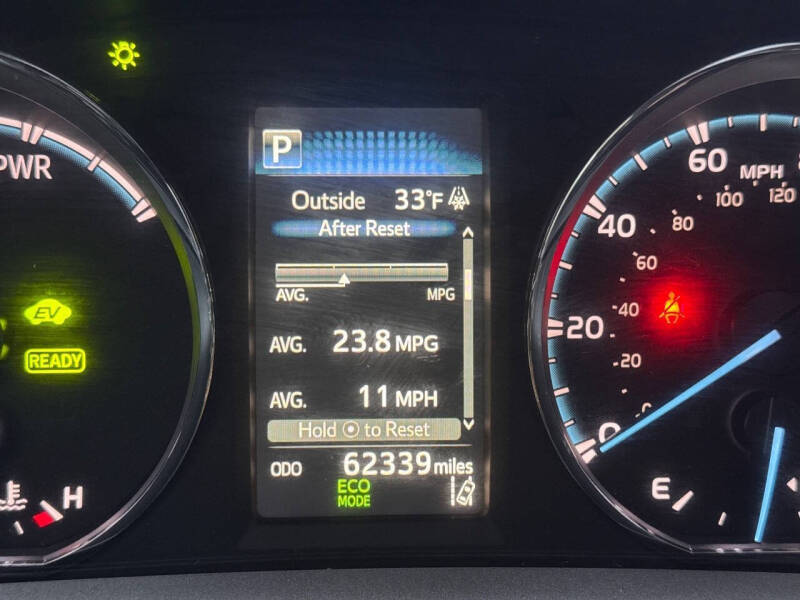 2017 Toyota RAV4 Hybrid XLE