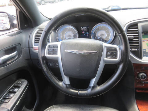 2012 Chrysler 300 Limited