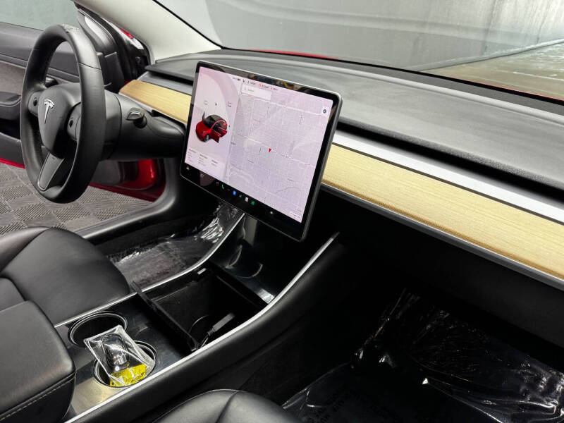 2020 Tesla Model 3 Standard Range Plus