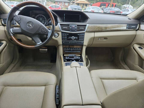2011 Mercedes-Benz E-Class