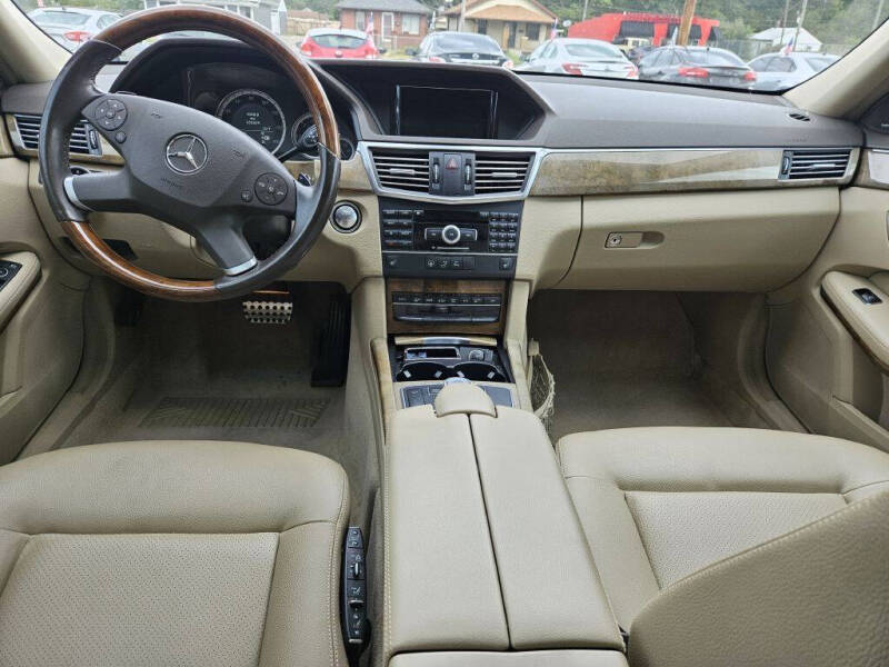 2011 Mercedes-Benz E-Class