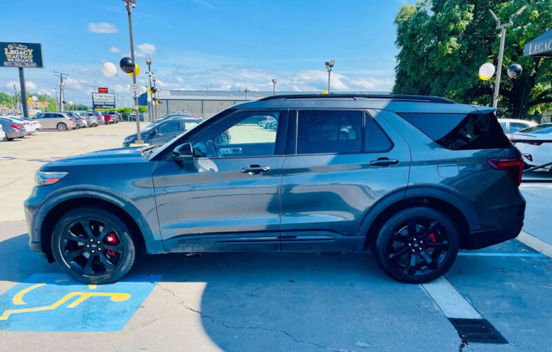 2020 Ford Explorer ST