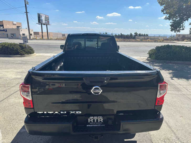 2017 Nissan Titan XD